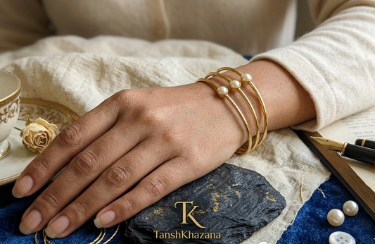 Linear Pearl Bangle