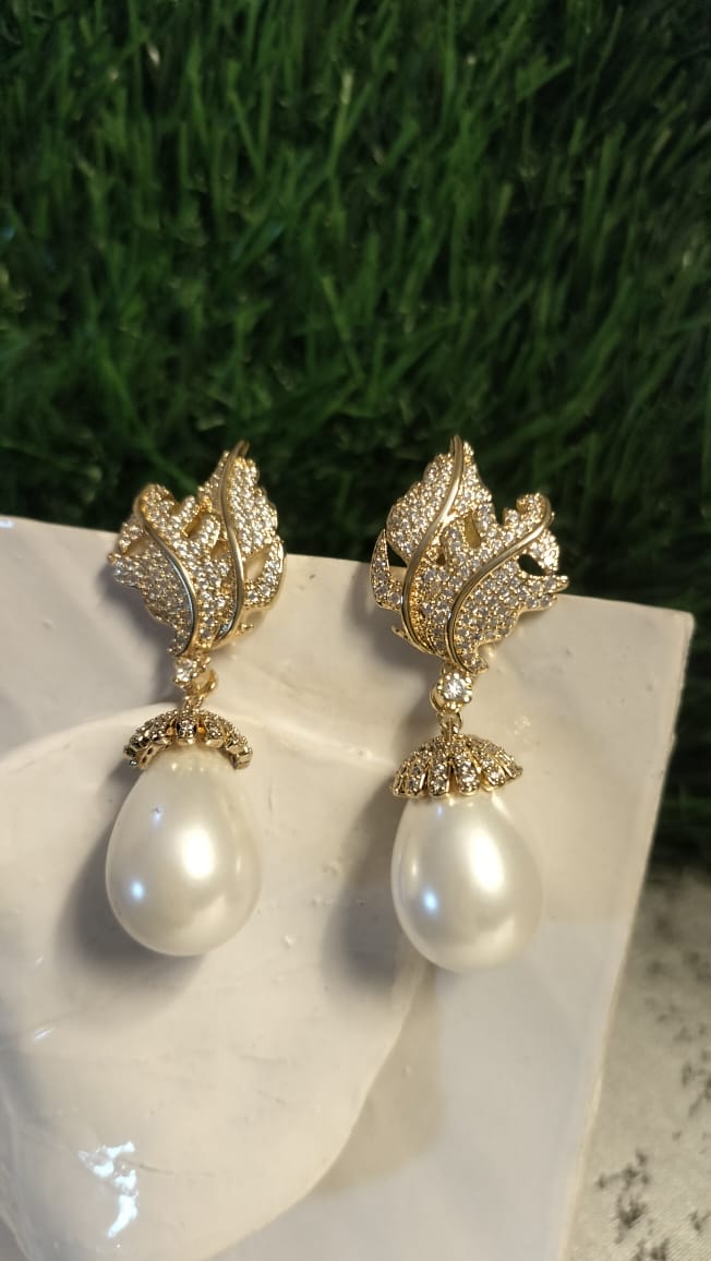 Imperial Pearl Bloom Drops