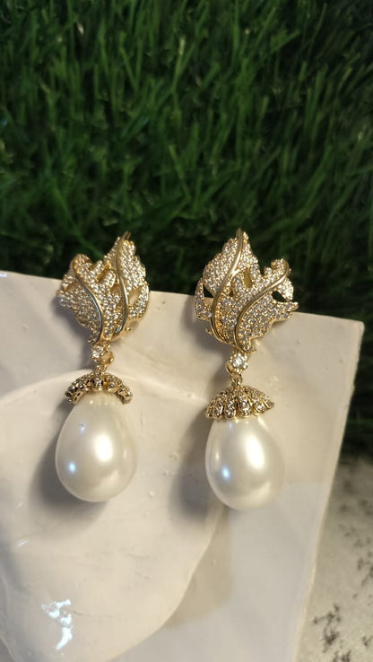 Imperial Pearl Bloom Drops