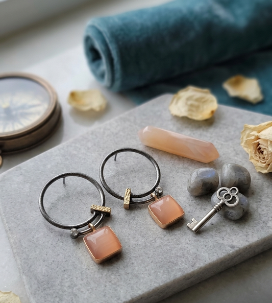 Urban Peach Stud
